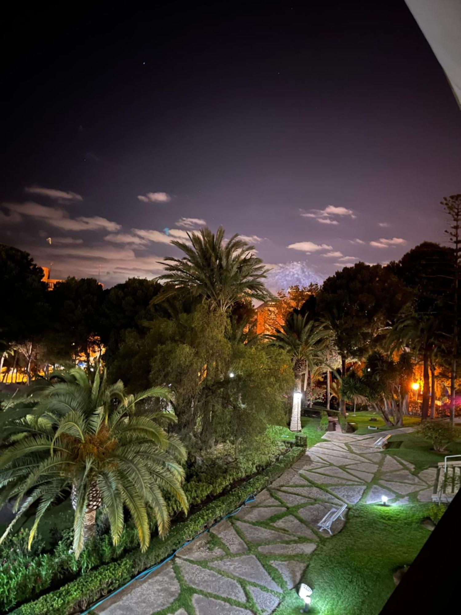 Parque La Chicharra Near Alicante And Beach Luaran gambar